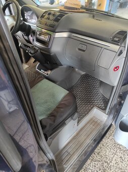 Meredes-Benz VITO - 9