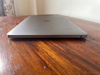 Macbook pro 13” - 9