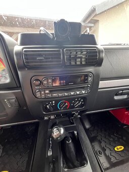 Jeep Wrangler 4.0 - 9