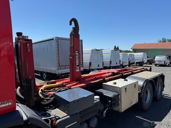 Renault Premium LANDER 6x4 320DXi NOSIČ KONTEJNERŮ - 9