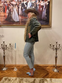 Y2K bunda zn. Outline - 9