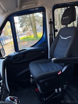 Odtahový speciál Iveco Daily 70C21 Automat - 9