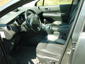 PEUGEOT 5008 MPV 1.6EHDi 84kW 2014 Facelift - 9
