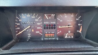 VW Golf MK1 KARMANN cabrio / kabrio 1,8i YOUNG LINE - 9