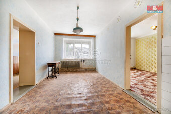 Prodej rodinného domu, 196 m², Banín - 9