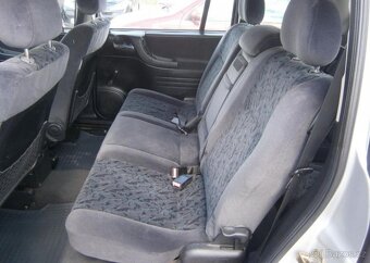 Opel Zafira 1.6i 74kw,7míst,klima benzín manuál 74 kw - 9