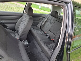 Volkswagen Golf 4 1.4MPi Eko.Uhrazen,Platná STK - 9