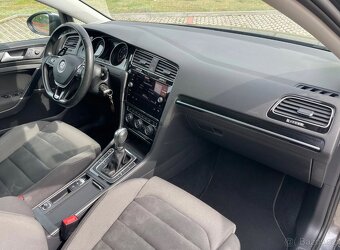 Volkswagen Golf DSG 1.4 TSI Benzín - 9