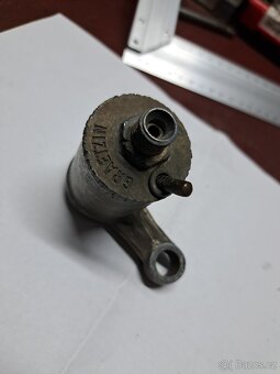 PLOVAKOVA KOMORA  ČZ 175 SPECIAL Ke 22/64 - 9