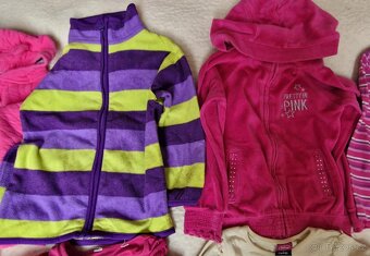 ZNAČKOVÉ OBLEČENÍ VEL 104,PO JEDNOM DÍTĚTI,SUPER STAV,DISNEY - 9