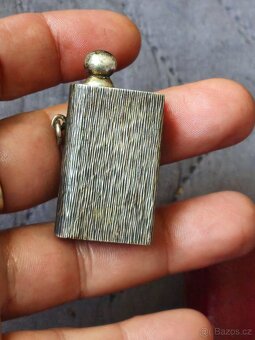 Staré kuřácké potřeby. - 9