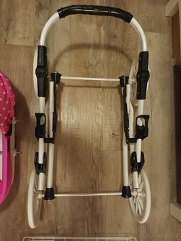 Dětský kočárek pro panenky - 9