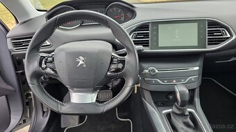 Peugeot 308, 2,0 HDi 110 kW PANORAMA - 9
