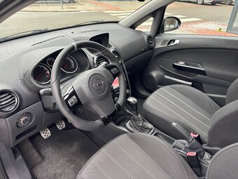 Opel Corsa1.6 Turbo GSi 110kW - 9