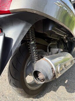 Honda S-Wing 125 - 9