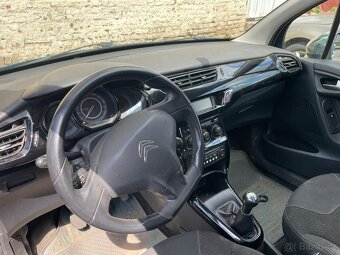Citroen C3 1.2i 60kw, r.2013, klima, 1. majitelka - 9