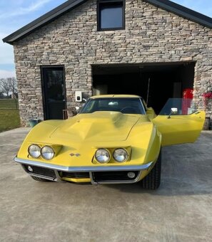 Chevrolet Corvette C3 5,7 V8 - 9