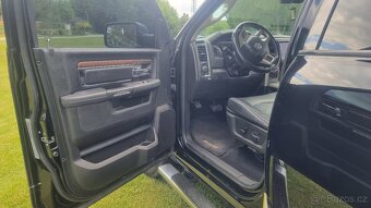 DODGE RAM 1500 Laramie 4x4 5.7 hemi LPG - 9