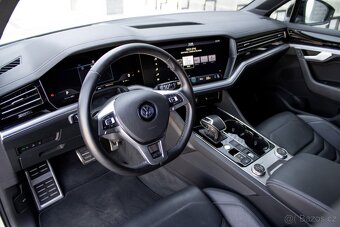 Volkswagen Touareg 3.0 V6 TDI SCR R-Line 4Motion Tiptronic - 9