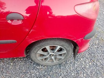 Peugeot 206 - 9