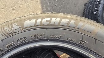 Zimní pneu 205/60/16 Michelin - 9