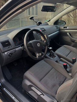 Volkswagen Golf 5 - 9