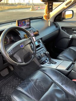 Volvo XC90 - 9