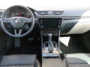 Škoda Superb combi 2,0 TDi 4x4 DSG L&K - 9