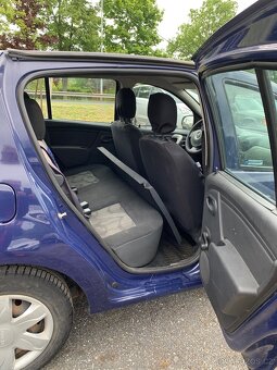 Prodám Dacia Sandero 1.4i - 9