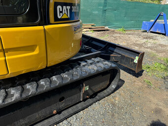 Bagr CAT 303.5E CR, 1450mth, 3x lopata - 9