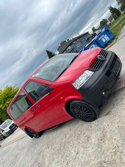 Volkswagen Caravelle T5 long 9 míst - 9