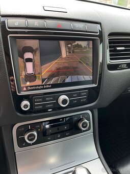 VW Touareg R-Line r.v 2016,CZ,DPH - 9