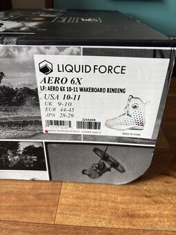 Prodám wakeboard a vázáni - 9