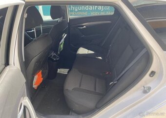Hyundai i40 1.7-104kW-NAVI - 9