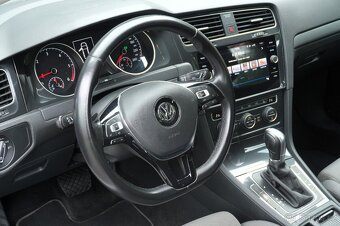 Volkswagen Golf VII Variant 1.6 TDI 85 kW , ACC, ČR, Tažné - 9