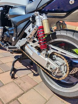 Suzuki GSX 1400 2007 - 9