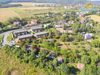 Prodej stavebního pozemku 2142m2, Praha Černošice - 9