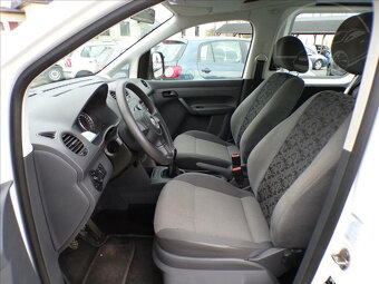 Volkswagen Caddy 1,6 TDI TAŽNÉ ZAŘÍZENÍ - 9