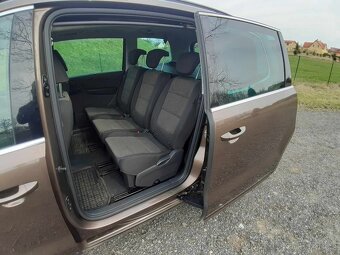 VW Sharan 2,0tdi 125kw DSG Panoramaticke okno - 9