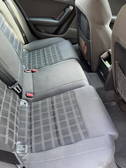 Prodám Audi a4 b8,5 2,0 TDI 120kw - 9