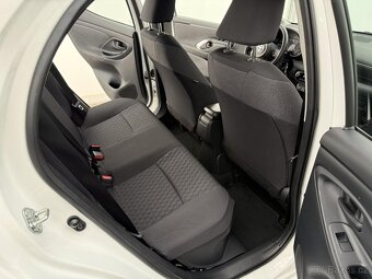 Toyota Yaris, 1.5 Hybrid 1-MAJ CZ DPH - 9