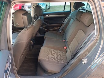 VW Passat B8 Variant 2.0TDI 90kW DSG 116tkm Virtual ACC DAB - 9