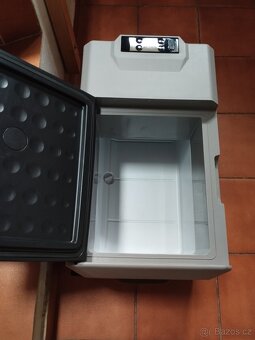 Kompresorová lednice 12 V - 9