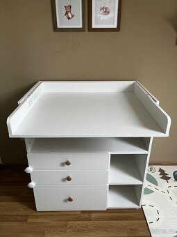 Přebalovací stůl/komoda Smastad - 9