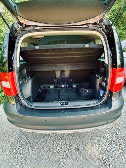 Škoda Yeti 2.0 TDI 4x4 Elegance - 9