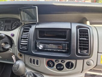 RENAULT TRAFIC ADRIA CALIFORNIA - 9