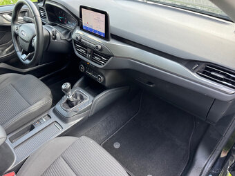 FOCUS 1.5TDCi 88kW TITANIUM+ ACC NAVI LED KAMERA KOUP ČR DPH - 9