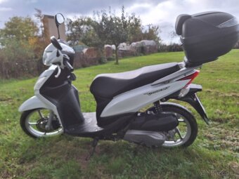 Honda Vision 110 - 9