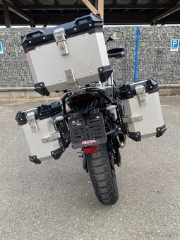Moto Morini X-Cape 650 + sada kufrů v ceně 10 000 Kč - 9