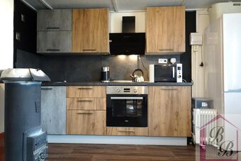 Prodej chaty s pozemkem 396 m2 v osobním vlastnictví, Pod Ob - 9